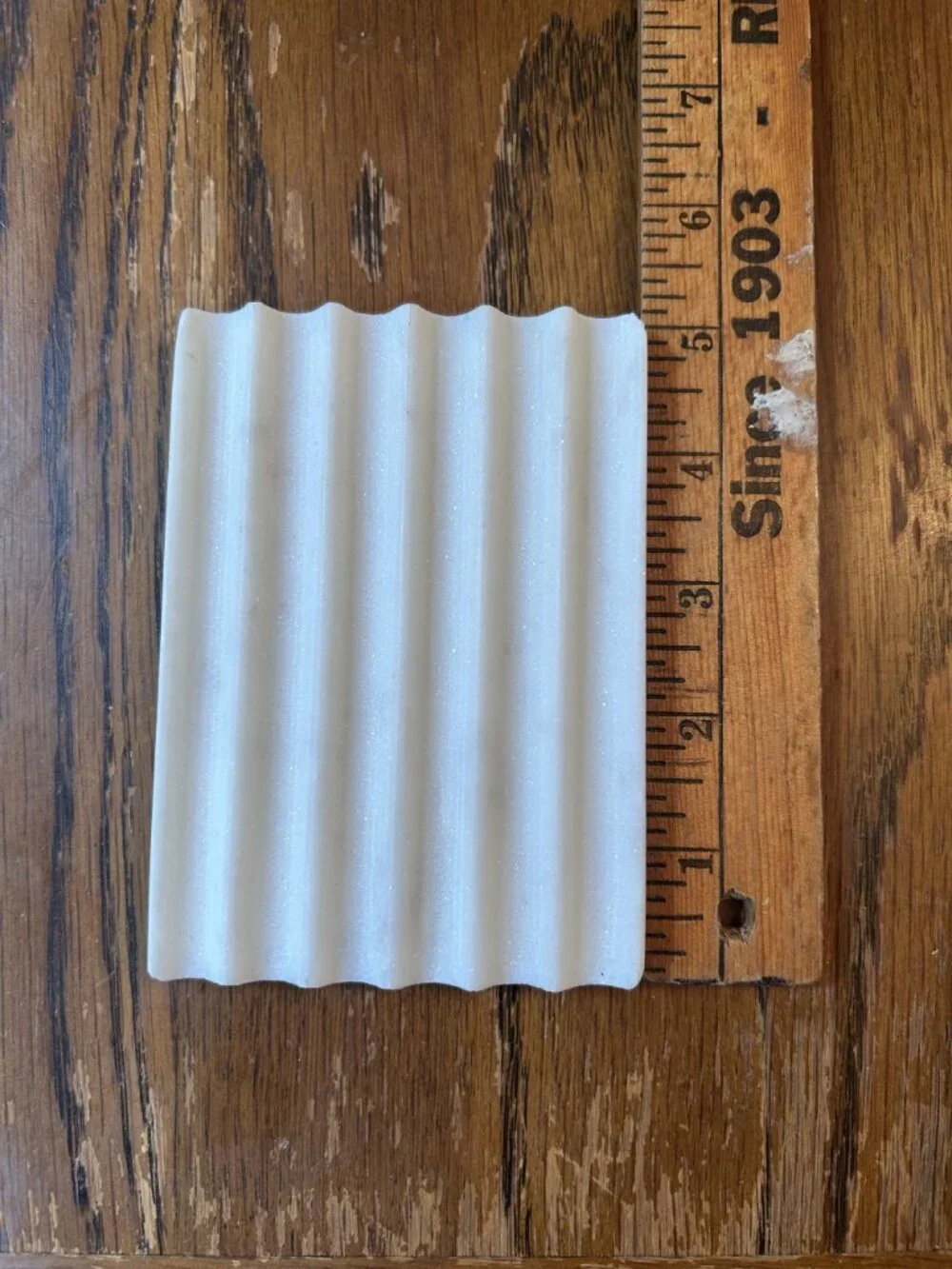 Fluted White Marble Soap Dish